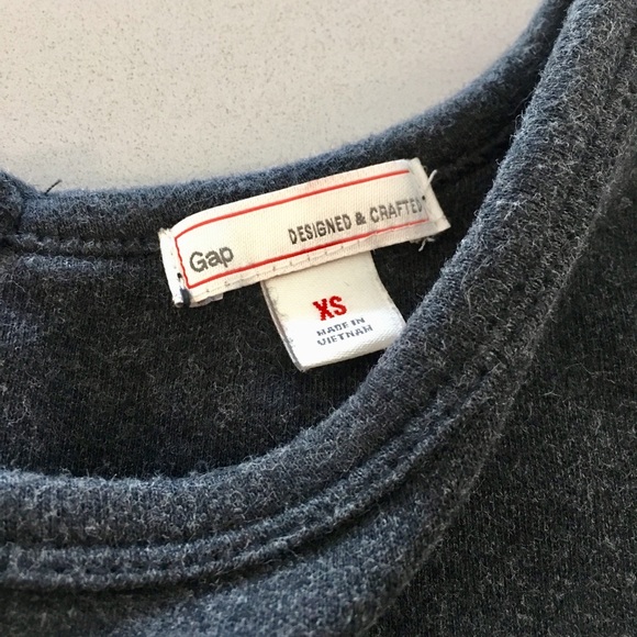 GAP peplum gray top - Picture 2 of 3